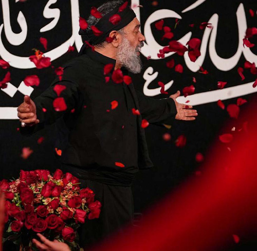 دلا نزد کسی بنشین